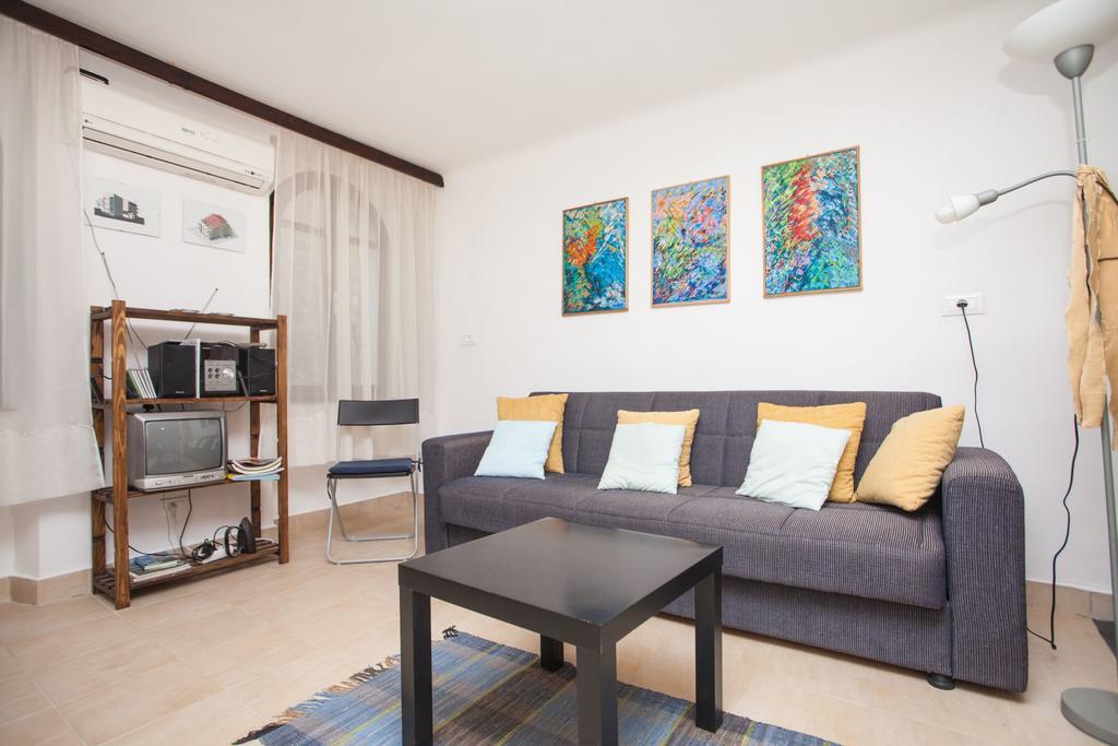 Apartment Zdenac Rovinj Exterior photo